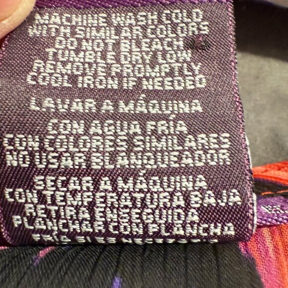 Beverly Drive Women's pink, red, black tie front sheer topper; Size 16-18 - Picture 3 of 4